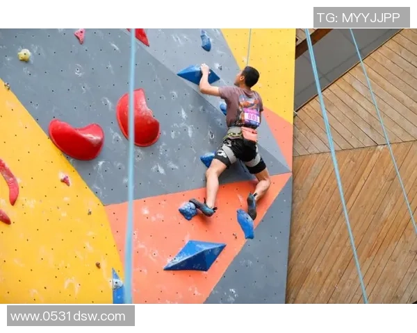 广州攀岩队灵活性表现优异荣获全国第六名佳绩